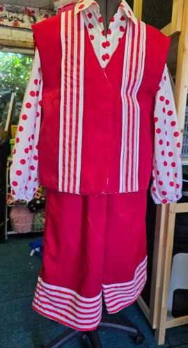 Pantomime male chorus panto - pantomime,